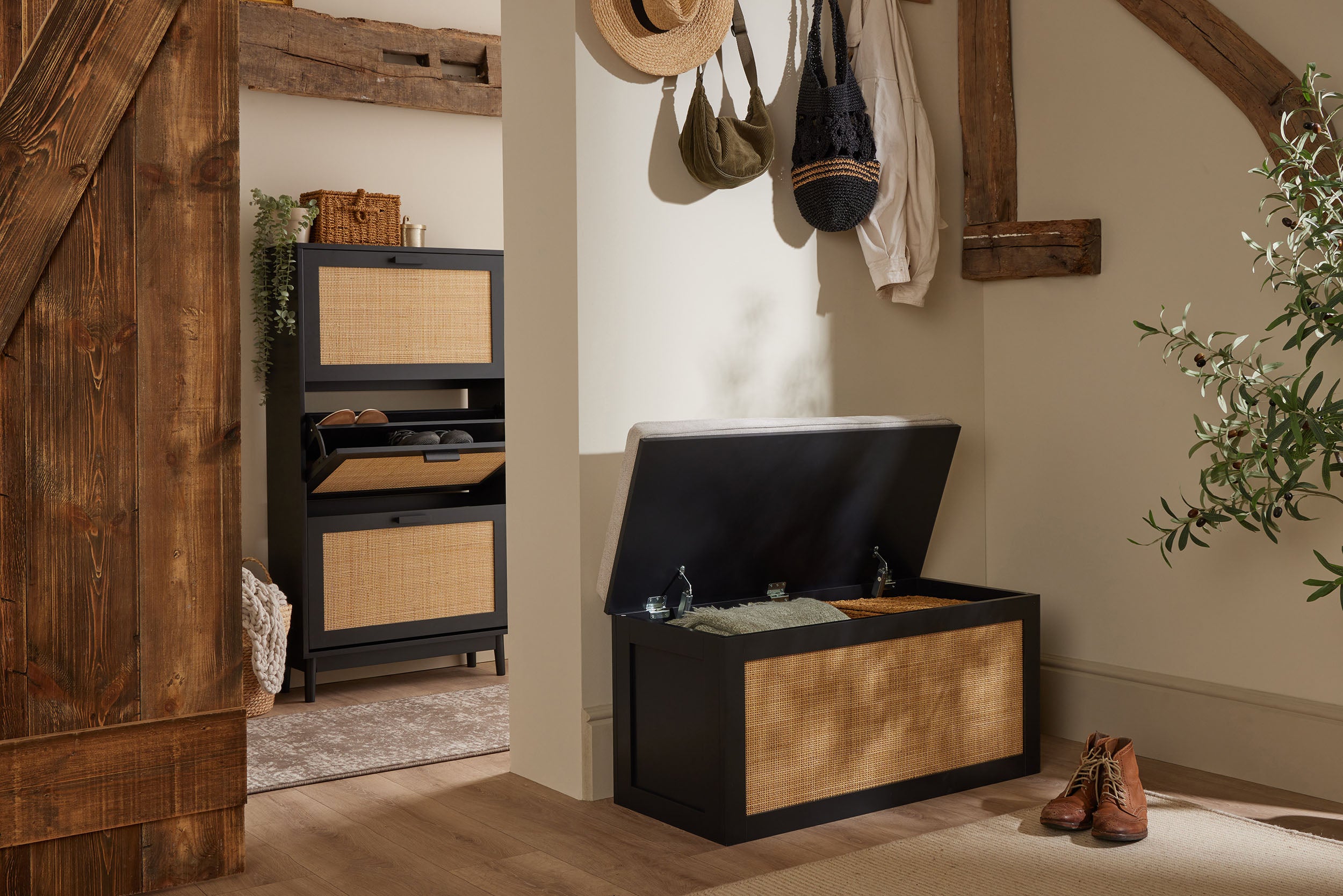 Stylish Hallway Ideas for Every Home